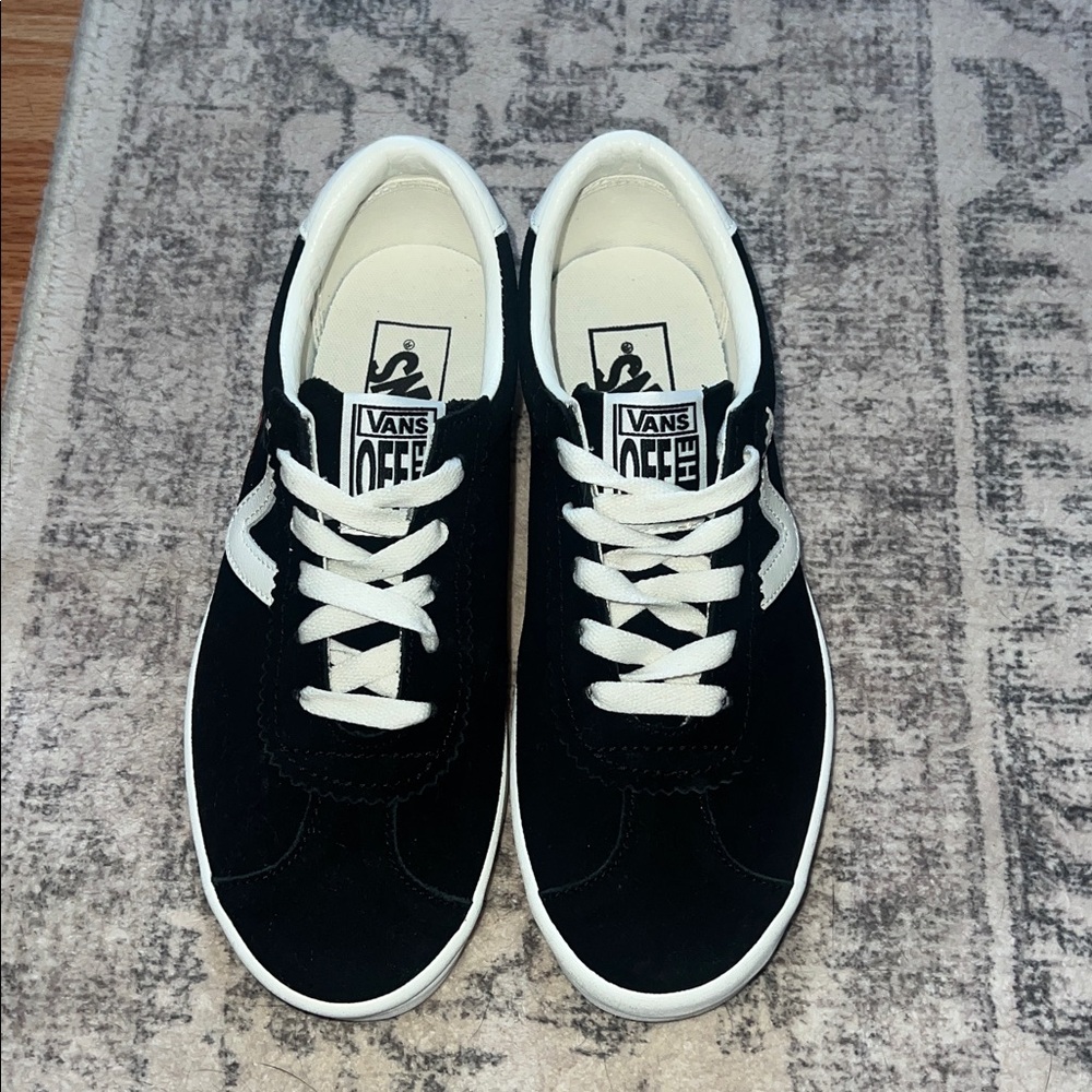 Vans Off The Wall Women’s Sneakers - Picture 3 of 6